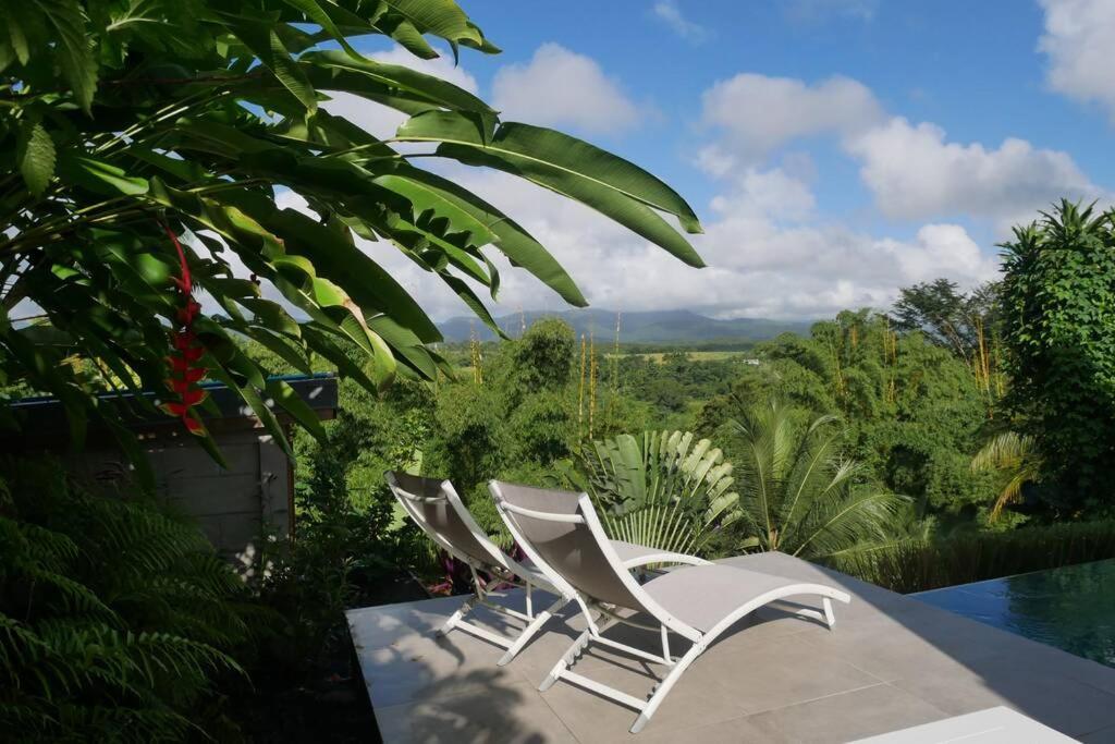 Villa Kumquat Avec Piscine Et Vue Sur Les Montagnes Petit-Bourg Exterior photo