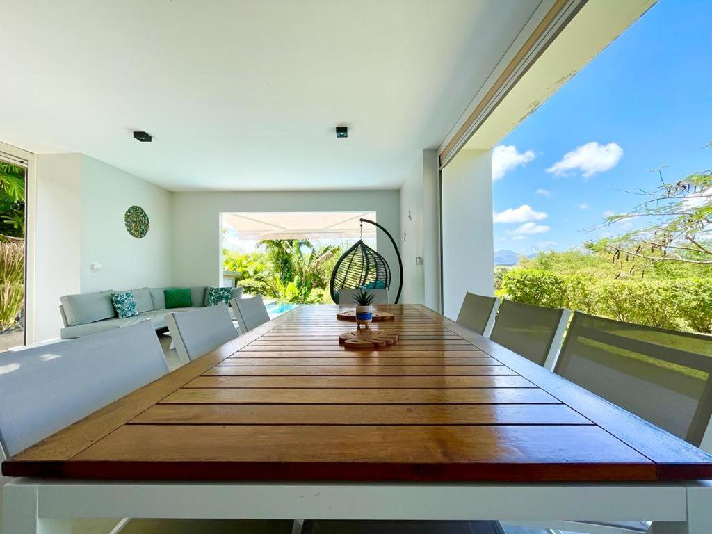 Villa Kumquat Avec Piscine Et Vue Sur Les Montagnes Petit-Bourg Exterior photo