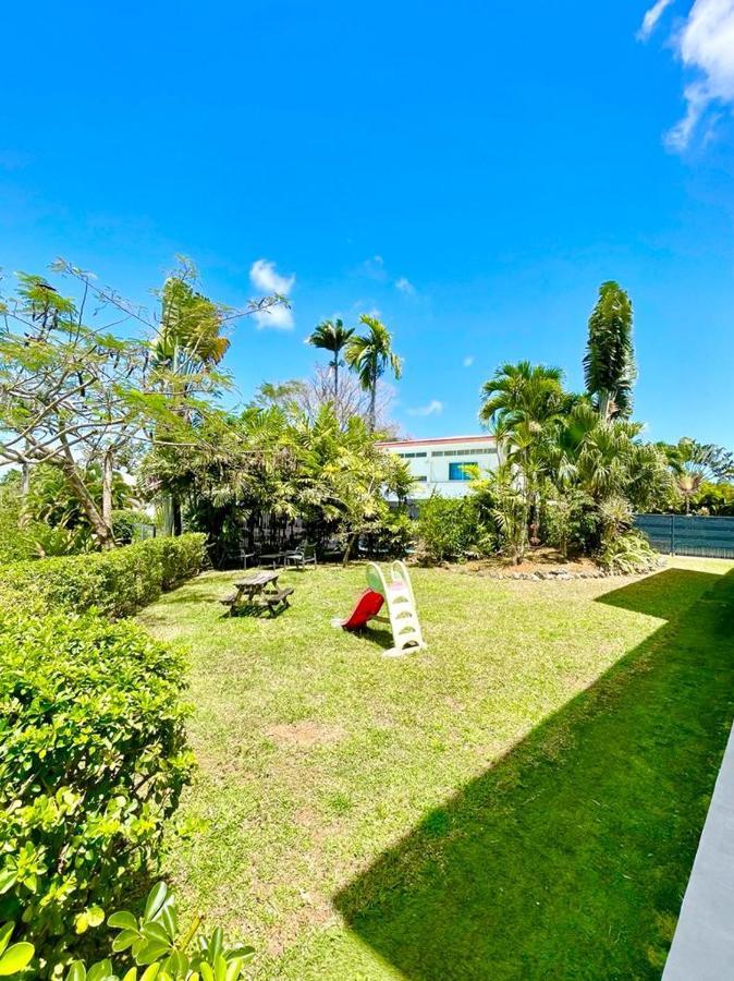 Villa Kumquat Avec Piscine Et Vue Sur Les Montagnes Petit-Bourg Exterior photo